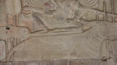 Antik Tapınak (Angkor) - Bas-kabartma detay #8