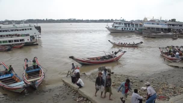 PORT, QUAY & JETTY:  ASIA - Two passenger boats cross a jetty at port — Stock Video