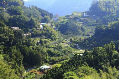 Jiayi Tayvan 'daki dağlar