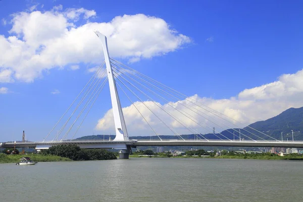 Keelung Rivier Shezi Brug — Stockfoto