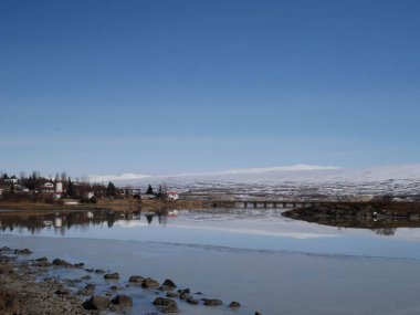 İzlanda 'daki dağ manzarası