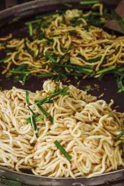 Lokantada öğle yemeği