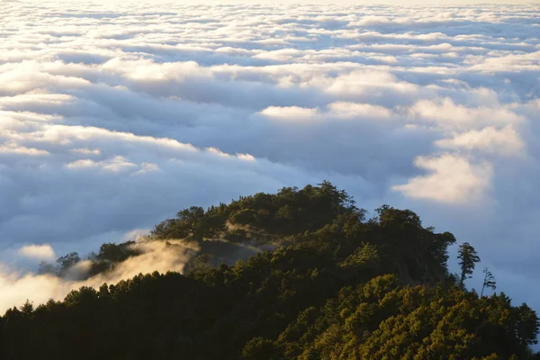 Montanha Nuvens Paisagem Taiwan — Fotografia de Stock