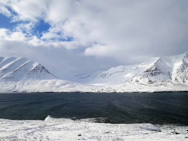 Berglandschap Ijsland — Stockfoto