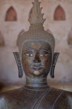 Laos 'taki heykelin kapanışı