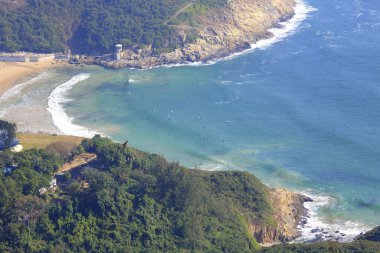 Hong Kong, Çin 'deki sahil ve dağlar.