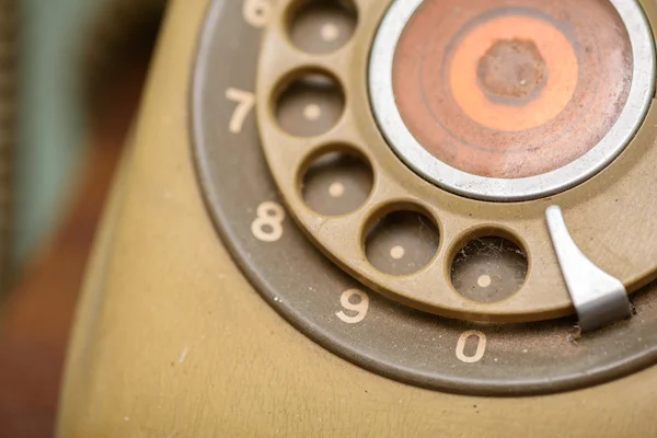 Krämig vintage telefon. — Stockfoto