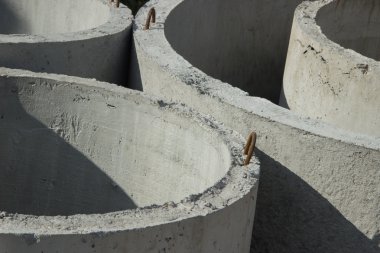 Yüzük wells farklı çaplarda beton ve Viyadükler yalan