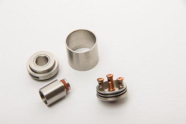 Elektronik sigara siyah ve çelik col Söktüğünüz parçaları