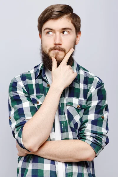 Jeune homme concentré — Photo