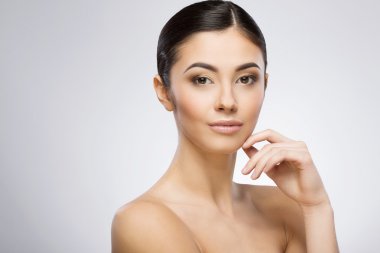 Güzel model makyajlı