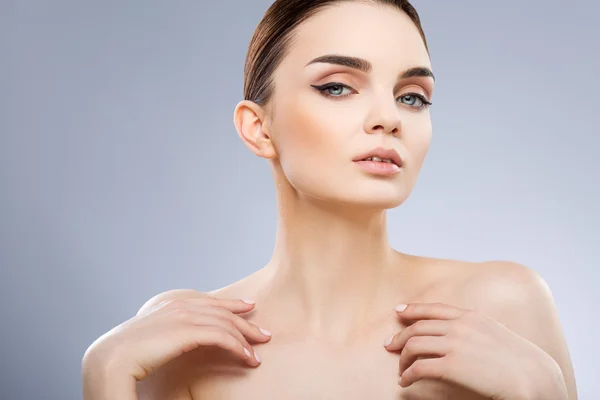 Beautiful girl with big blue eyes — Stock Photo, Image