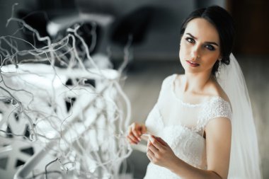 muhteşem genç esmer gelin