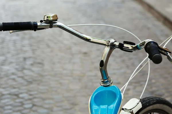 Bicycle is standing on the street — Stock Photo, Image