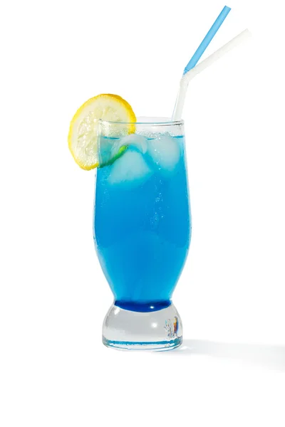 蓝色鸡尾酒杯 — 图库照片