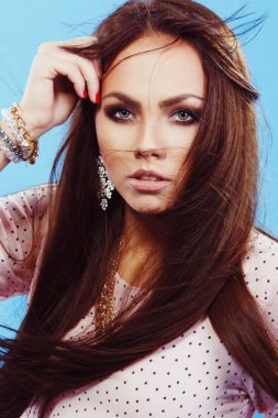 ile çırpınan saç modeli