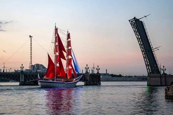 Rehearsal of the Scarlet Sails holiday in St. Petersburg — Stock Photo, Image