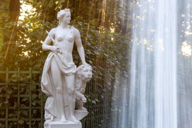 St. Petersburg 'daki Yaz Bahçesi' nde mermer heykel