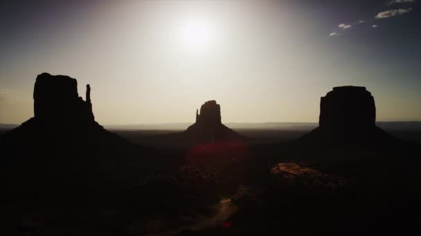 Monument Valley kaya oluşumu — Stok video