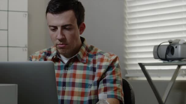 Excited man using laptop — Stock Video