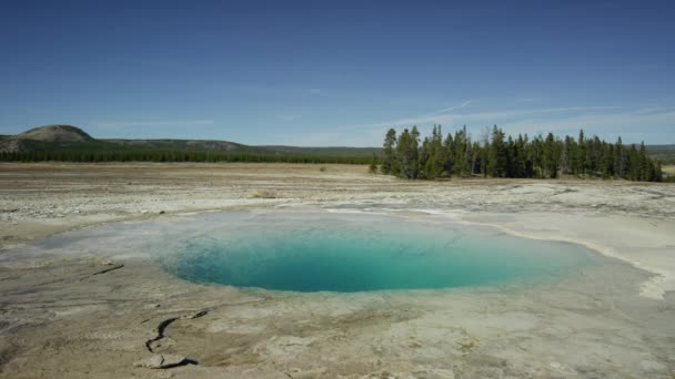 Steam rising from opal pool — Stock Video