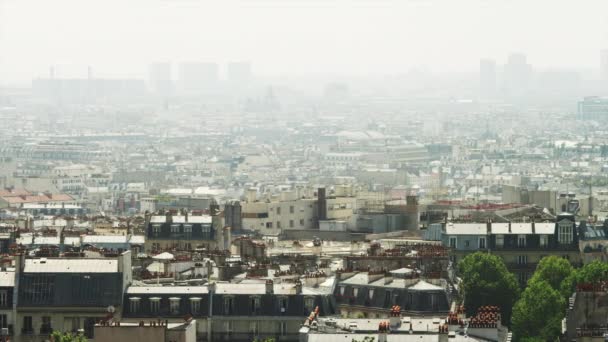 Mooie stadsgezicht in Montmartre — Stockvideo