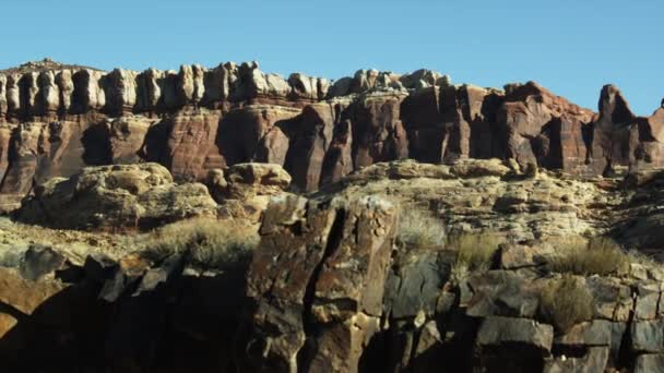 Formazioni rocciose nel Parco Nazionale degli Archi — Video Stock