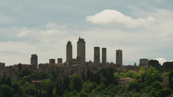 Avlägsna vy över San Gimignano — Stockvideo