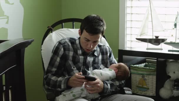 Padre con bebé niño — Vídeos de Stock