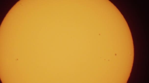 Zoom skott av solen — Stockvideo