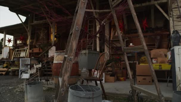 Meubles couvrant rustique cabine véranda — Video