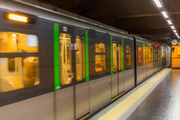 Train in the subway in milan — Stock Photo, Image