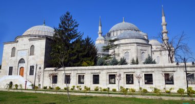 İstanbul, Türkiye - 4 Ekim 2013: Sultan Ahmed Camisi, Ekim 04, 2013, İstanbul, Türkiye. Sultan Ahmed Camii (Mavi Cami) İstanbul 'un en popüler turizm beldeleri üzerine.