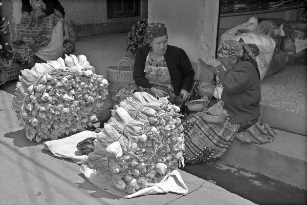 Quetzaltenango Guatemala Aprile 2016 Quetzaltenango Mazzo Questo Mercato Nativo Più — Foto Stock