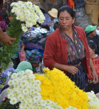 Chichicastenango Gustemala 29 Nisan 2016: Maya bir kadının portresi. Maya halkı hala Guatemala 'daki nüfusun çoğunluğunu oluşturuyor..