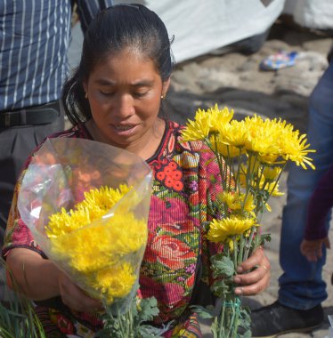 Chichicastenango Gustemala 29 Nisan 2016: Maya bir kadının portresi. Maya halkı hala Guatemala 'daki nüfusun çoğunluğunu oluşturuyor..