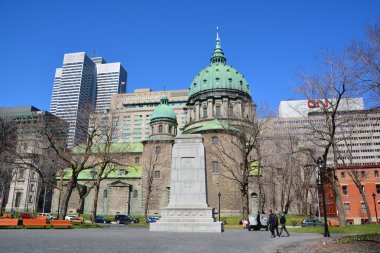 Montreal Kanada 23 Nisan 2016: Montreal, Kanada 'nın Quebec kentinde bulunan dünyanın kraliçesi Mary Katedrali-Bazilikası Kubbesi, Montreal Katolik başpiskoposluğunun merkezidir..