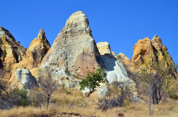 Pravděpodobně Nejznámějším Rysem Cappadocia Turecko Nalezené Samém Srdci Jsou Pohádkové — Stock fotografie