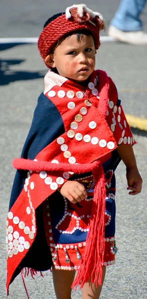 Victoria Canada Junho 2015 Menina Indígena Traje Tradicional — Fotografia de Stock