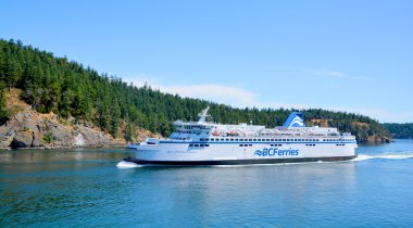 Vancouver Island Bc Canada 27 Haziran 2015: Bc Ferries, Bc adasının kıyı ve ada toplulukları için tüm önemli yolcu ve araç feribot hizmetlerini sunan bir kamu şirketidir.