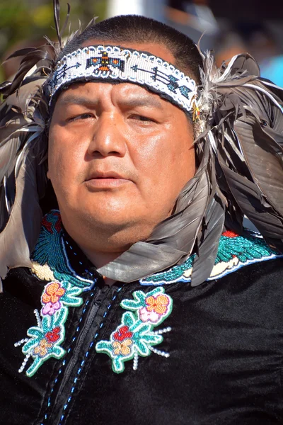 Victoria Canada Iunie 2015 Bărbat Indian Nativ Costum Tradițional Primele — Fotografie, imagine de stoc