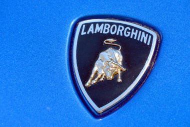 Montreal Canada 08 Haziran 2015: Automobili Lamborghini, İtalyan markası ve lüks spor otomobil üreticisi ve Volkswagen Group markası Audi 'nin sahibi olduğu Suvs markası..