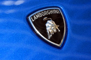 Montreal Canada 08 Haziran 2015: Automobili Lamborghini, İtalyan markası ve lüks spor otomobil üreticisi ve Volkswagen Group markası Audi 'nin sahibi olduğu Suvs markası..