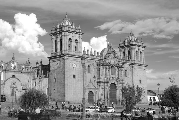 库斯科秘鲁 11月25日 圣多明各大教堂 是库斯科罗马天主教大主教管区的母堂 2008年11月25日在秘鲁库斯科举行 — 图库照片