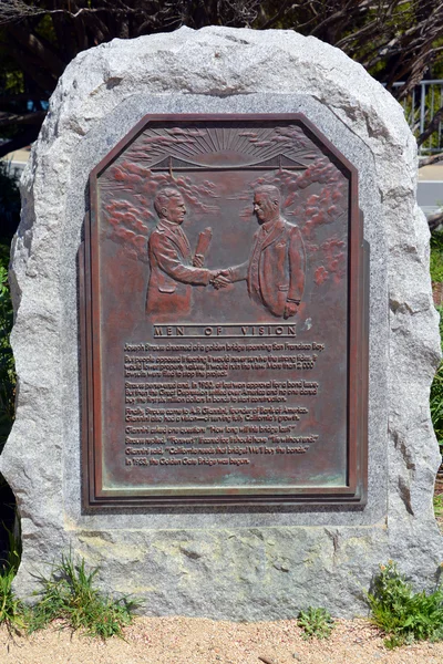 San Francisco Usa April 2015 Goldene Torbrücke Gedenktafel Die Männer — Stockfoto