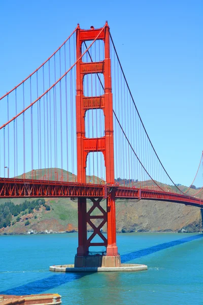 Ponte portão dourado — Fotografia de Stock