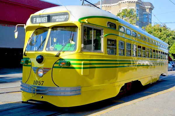 San Francisco Usa April Historisk Gatubil Som Transporterar Passagerare April — Stockfoto