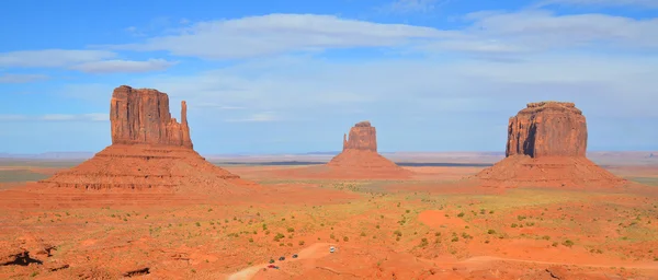 Monument Valley Oblast Náhorní Plošiny Colorado Vyznačující Shlukem Rozlehlých Pískovcových — Stock fotografie