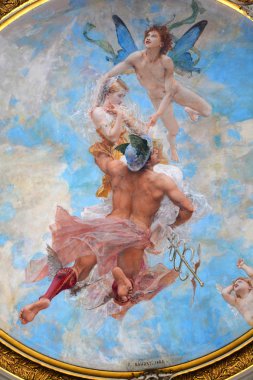 Chateau de Chantilly, Fransa - 17 Ekim 2014: Chateau de Chantilly vitray pencereleri