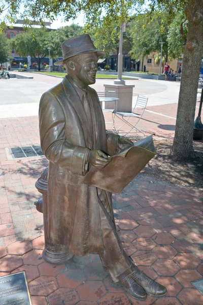 Escultura Del Hombre Famoso Ciudad — Foto de Stock